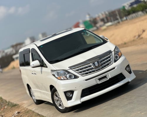 TOYOTA ALPHARD 2013 FULL AUTO 3