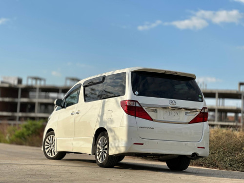 TOYOTA ALPHARD 2013 FULL AUTO 3