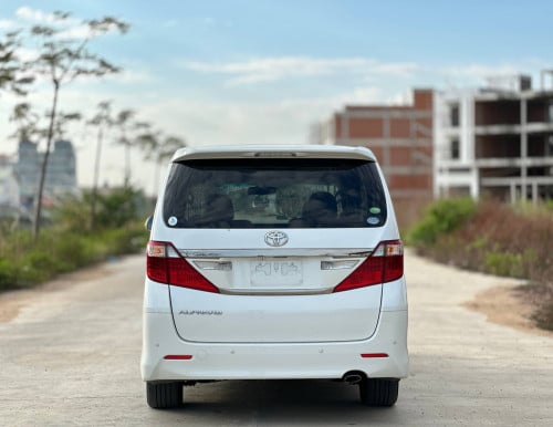 TOYOTA ALPHARD 2013 FULL AUTO 3