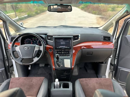 TOYOTA ALPHARD 2013 FULL AUTO 3