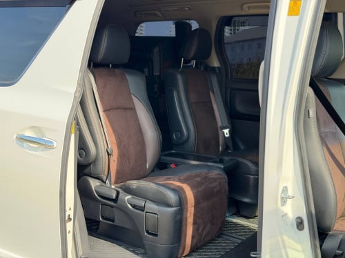 TOYOTA ALPHARD 2013 FULL AUTO 3