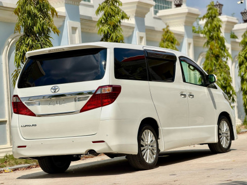 TOYOTA ALPHARD 2014 FULL OPTION