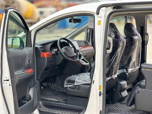 TOYOTA ALPHARD 2014 VIP