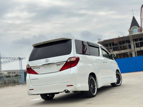 TOYOTA ALPHARD 2014 VIP
