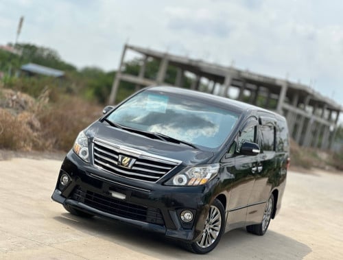 TOYOTA ALPHARD 2015 FULL OPTION VIP