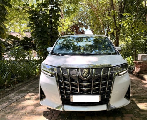 Toyota Alphard 2017 Russia ( V6 3500 CC )
