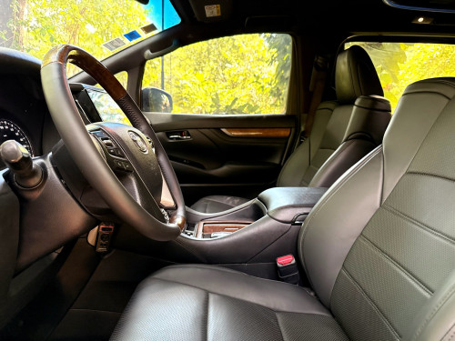 Toyota Alphard 2017 Russia ( V6 3500 CC )