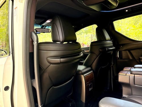 Toyota Alphard 2017 Russia ( V6 3500 CC )