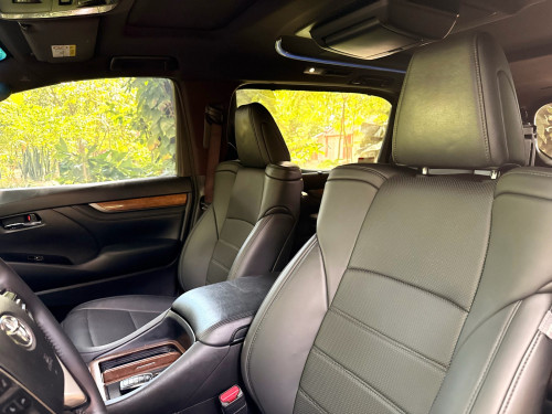 Toyota Alphard 2017 Russia ( V6 3500 CC )