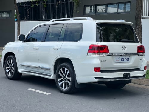 Toyota Land Cruiser 2016 Full option