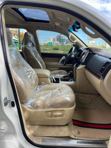 Toyota Land Cruiser 2016 Full option