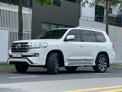 Toyota Land Cruiser 2016 Full option