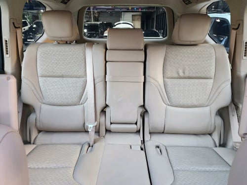 Toyota Land Cruiser VXR 2023 full Options