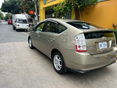 Toyota Prius 2006 h full ឡានថ្មី