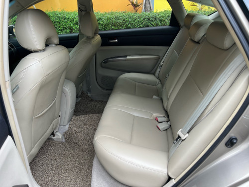 Toyota Prius 2006 h full ឡានថ្មី