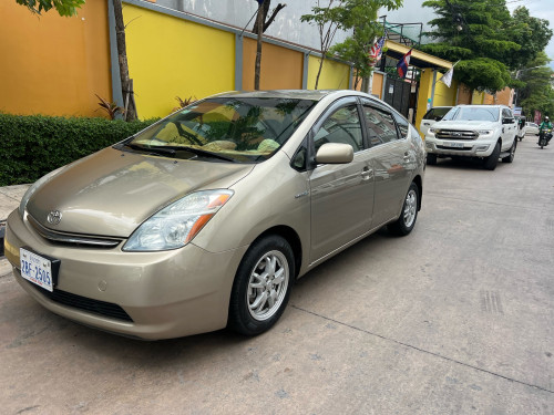 Toyota Prius 2006 h full ឡានថ្មី