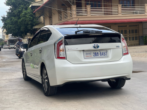 Toyota Prius 2010 Option 3