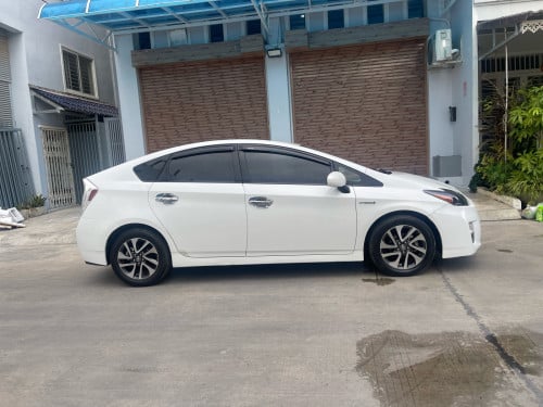 Toyota Prius 2010 Option 3