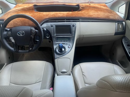 Toyota Prius 2010 Option 3