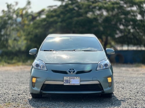 TOYOTA PRIUS 2012