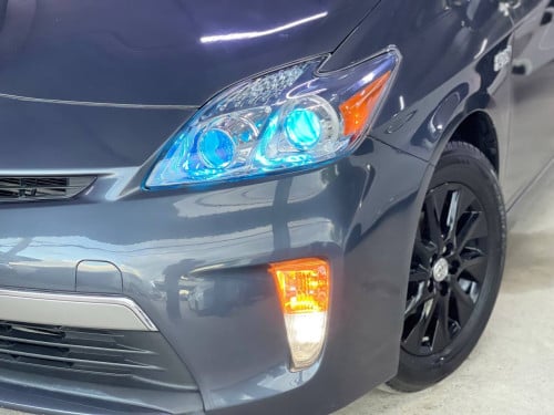 Toyota Prius 2012 option 3 Plug-in ទេីបតែចូលស្តុកថ្មី តម្លៃល្អ បង់រំលស់សិក្សា១៥នាទីដកឡាន