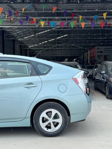 Toyota Prius 2013 Option 4 ពណ៌ ហ្គិច​ សន្លឹក​ពន្ធ​ 🔵តម្លៃពិសេស 18,500$ ចរចារ​