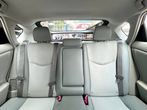 Toyota Prius 2013 Option 4 ពណ៌ ហ្គិច​ សន្លឹក​ពន្ធ​ 🔵តម្លៃពិសេស 18,500$ ចរចារ​