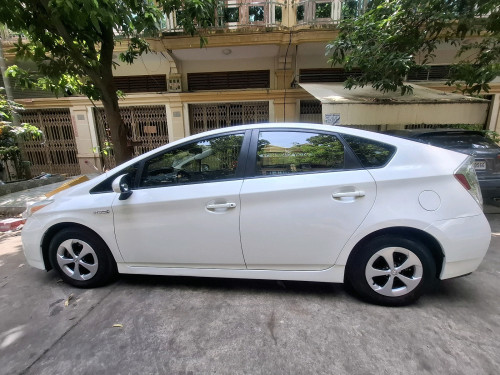 Toyota Prius 2013 Option3