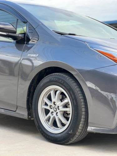 Toyota Prius 2016 Option 2 ​ សន្លឹក​ពន្ធ​ 🔵តម្លៃពិសេស 25,000$ ចរចារ​