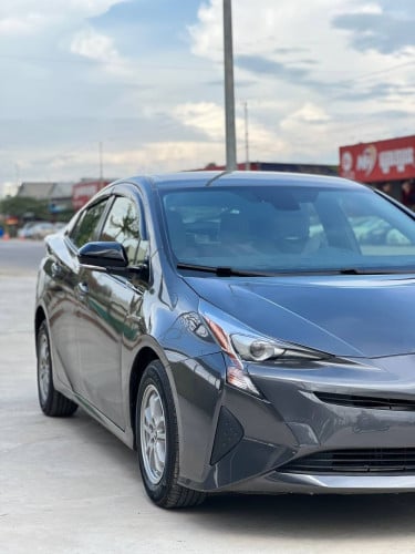 Toyota Prius 2016 Option 2 ​ សន្លឹក​ពន្ធ​ 🔵តម្លៃពិសេស 25,000$ ចរចារ​