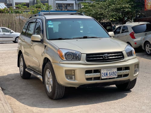 Toyota RAV4 2002 ប៉ុង1