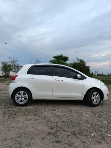 Toyota Vitz 2008 Smart Key Full Option