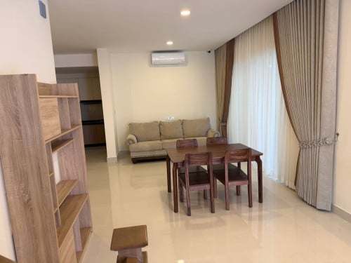 Twin Villa for rent at Chabompov