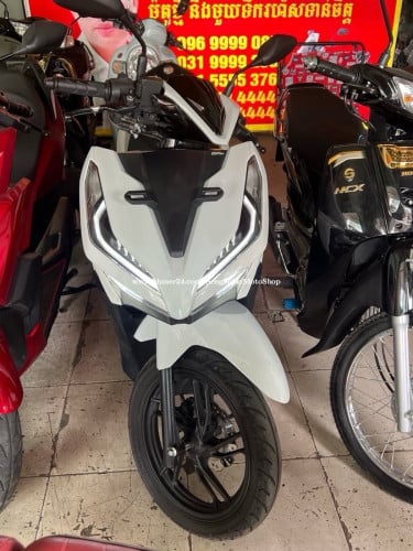 VARIO 022 SmartKey 125cc ម៉ូតូស្អាតម្ចាស់ដេីម មានលក់នៅហាង (សេង សុខឡា 9999)
