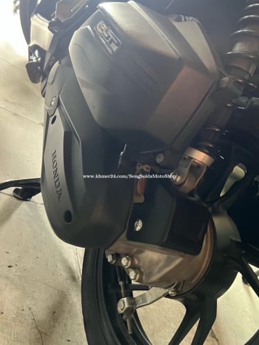 VARIO 022 SmartKey 125cc ម៉ូតូស្អាតម្ចាស់ដេីម មានលក់នៅហាង (សេង សុខឡា 9999)