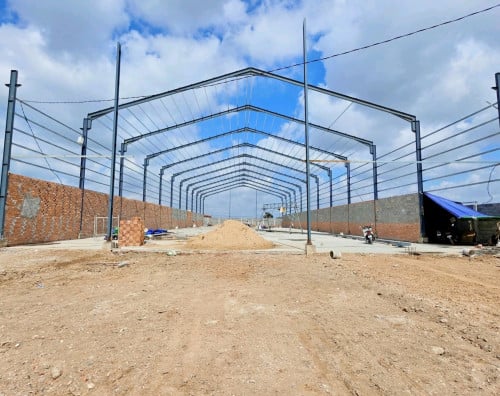 Warehouse 2070m2 at Sensok for rent