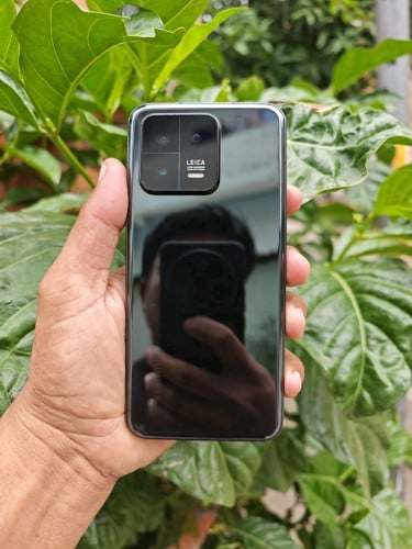 Xiaomi 13 12g/256g_CH(វៃដូរបាន)👉$210