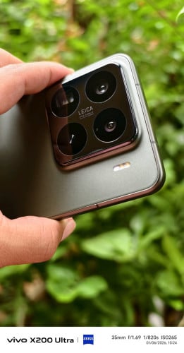 លក់ឬវៃដូរ Xiaomi 15pro CH Version (12/256)  ស្អាត99%មានឆ្នាំងសាក់