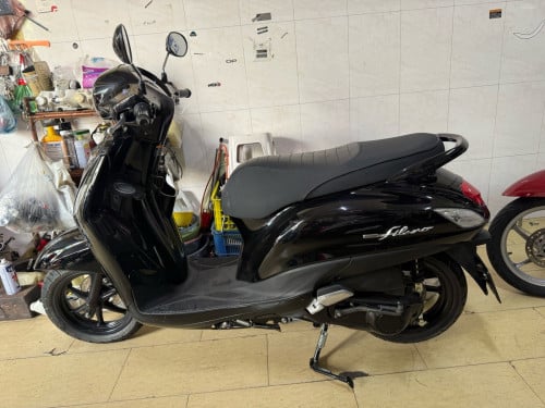 Yamaha Filano hybrid