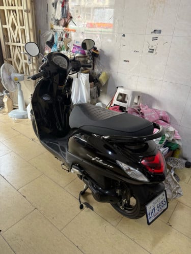 Yamaha Filano hybrid