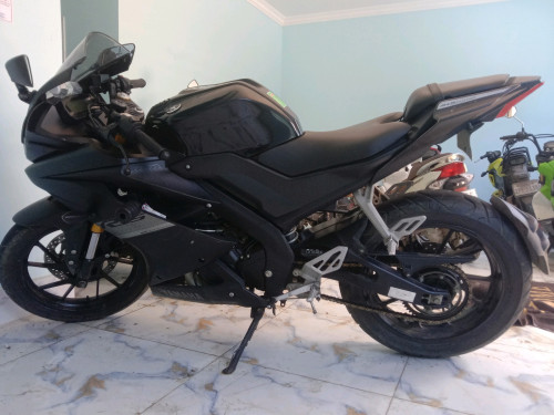 Yamaha R15 V3