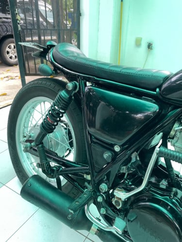 YamahaSR400