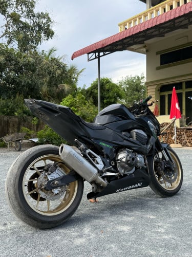 z800