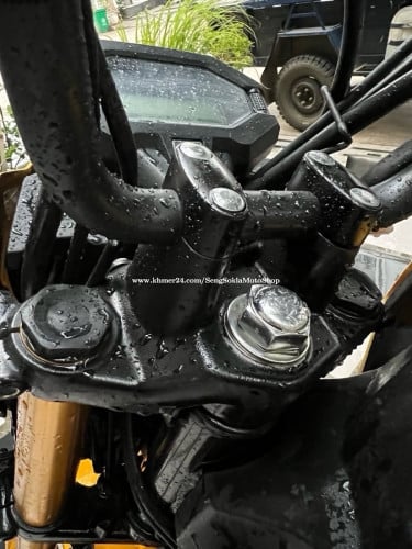 Zoomer 020 NCXមឯូតូស្អាតខ្ចៅខ្ចងសាណុំស្រិន មានលក់នៅហាង (សេង សុខឡា 9999)