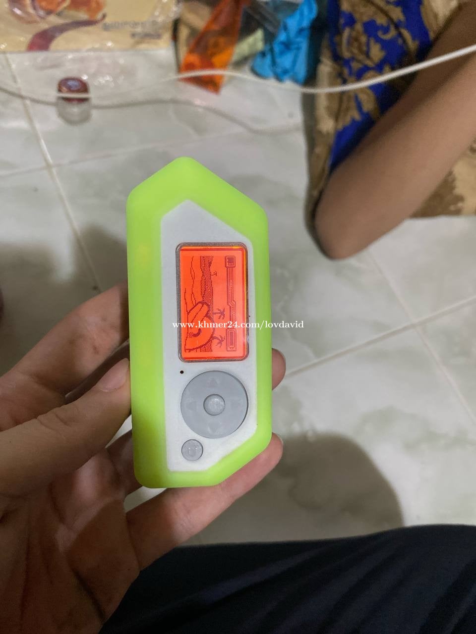 second hand flipper