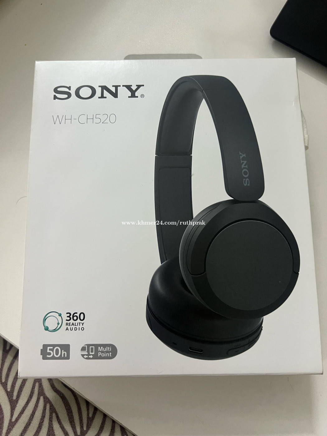 Sony WH-CH520 wireless headset (99% new)
