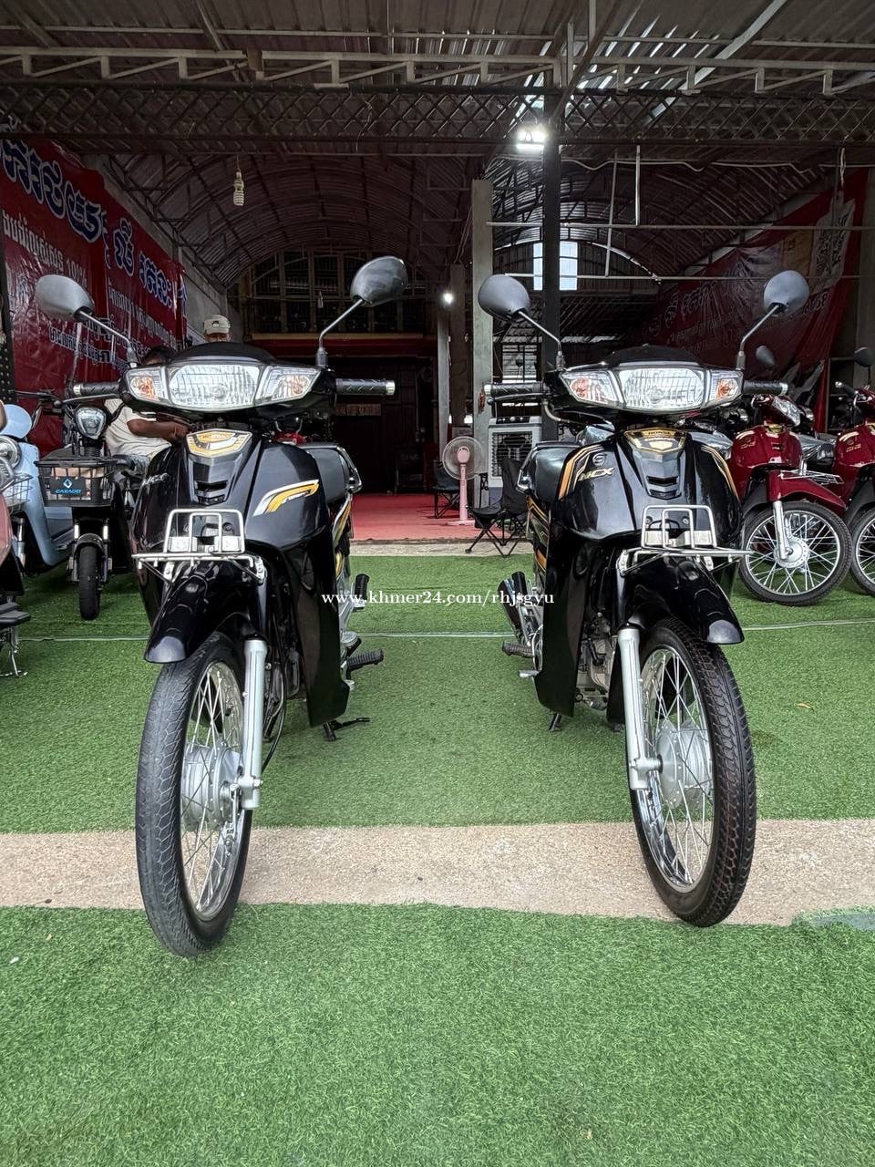 លក់ឡៃឡុងអាសង់2គ្រឿង ម្ចាស់ដើម022 និង018 លក់1380$បង់រំលស់បាន
