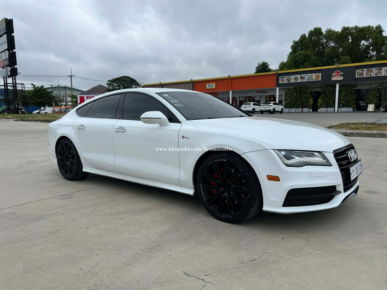 ឡានលក់ Audi A7 ឆ្នាំ2012 Full