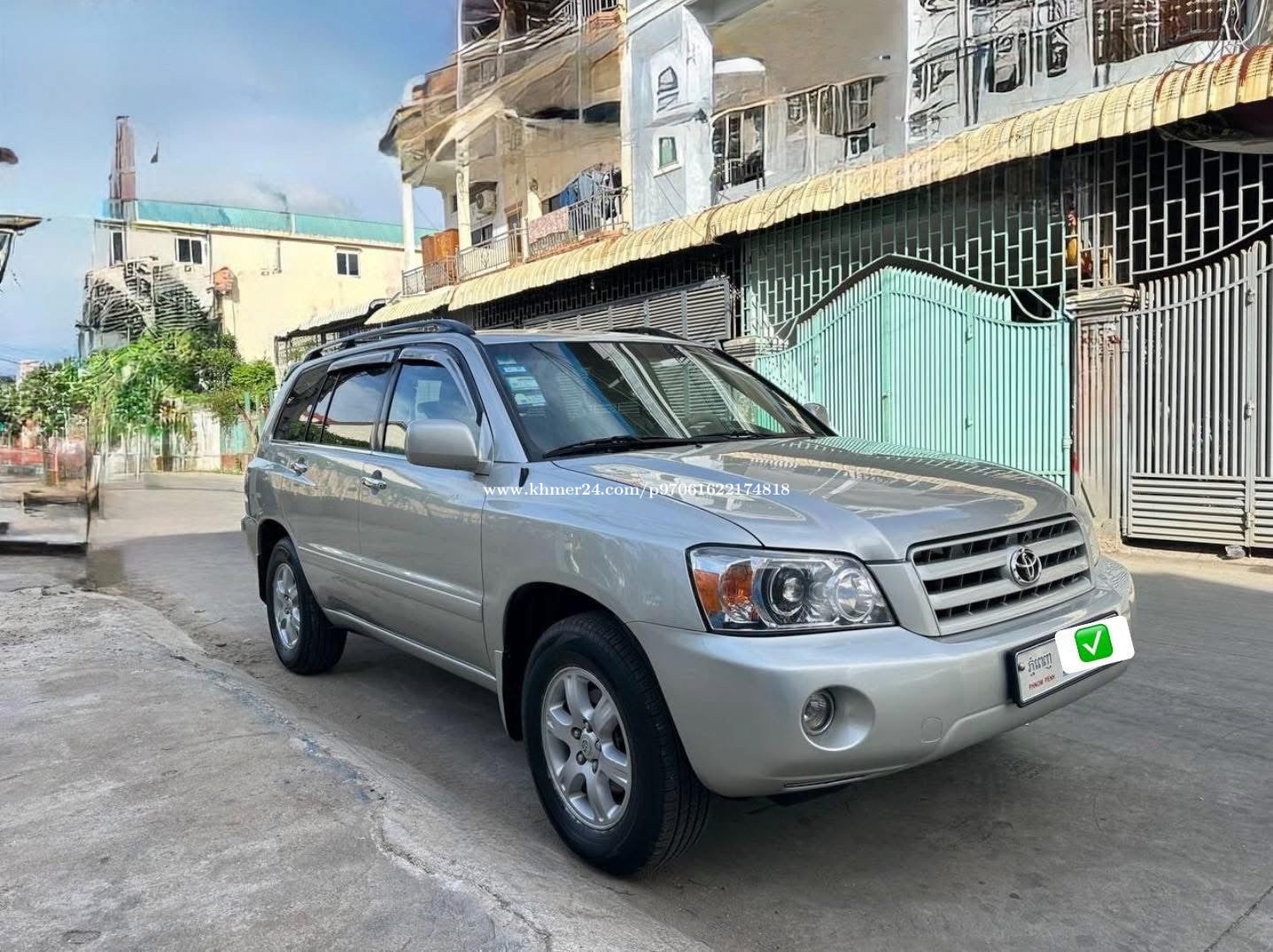 Highlander 2004 V4 p1 កៅអី៣ជួរ ស្អាត