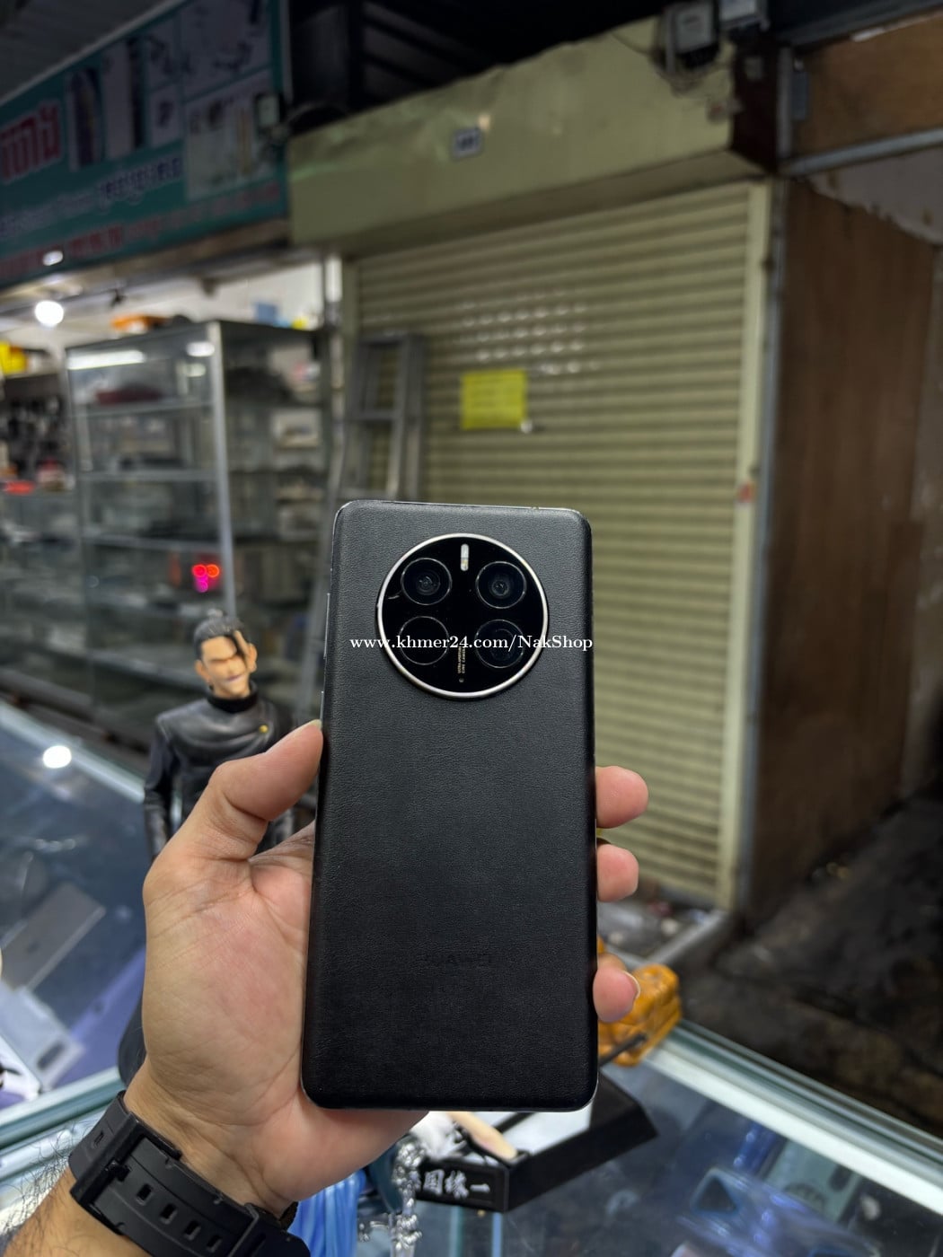 Huawei Mate50pro 256G Ram8G Sim2 CH ស្ទើរសំបក អេក្រង់ស្នាមតិច